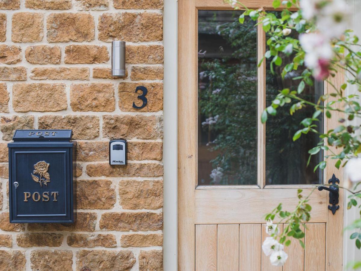 Climbing Rose Cottage - Dog Friendly - Peaceful Cotswold Cottage Adlestrop Eksteriør bilde