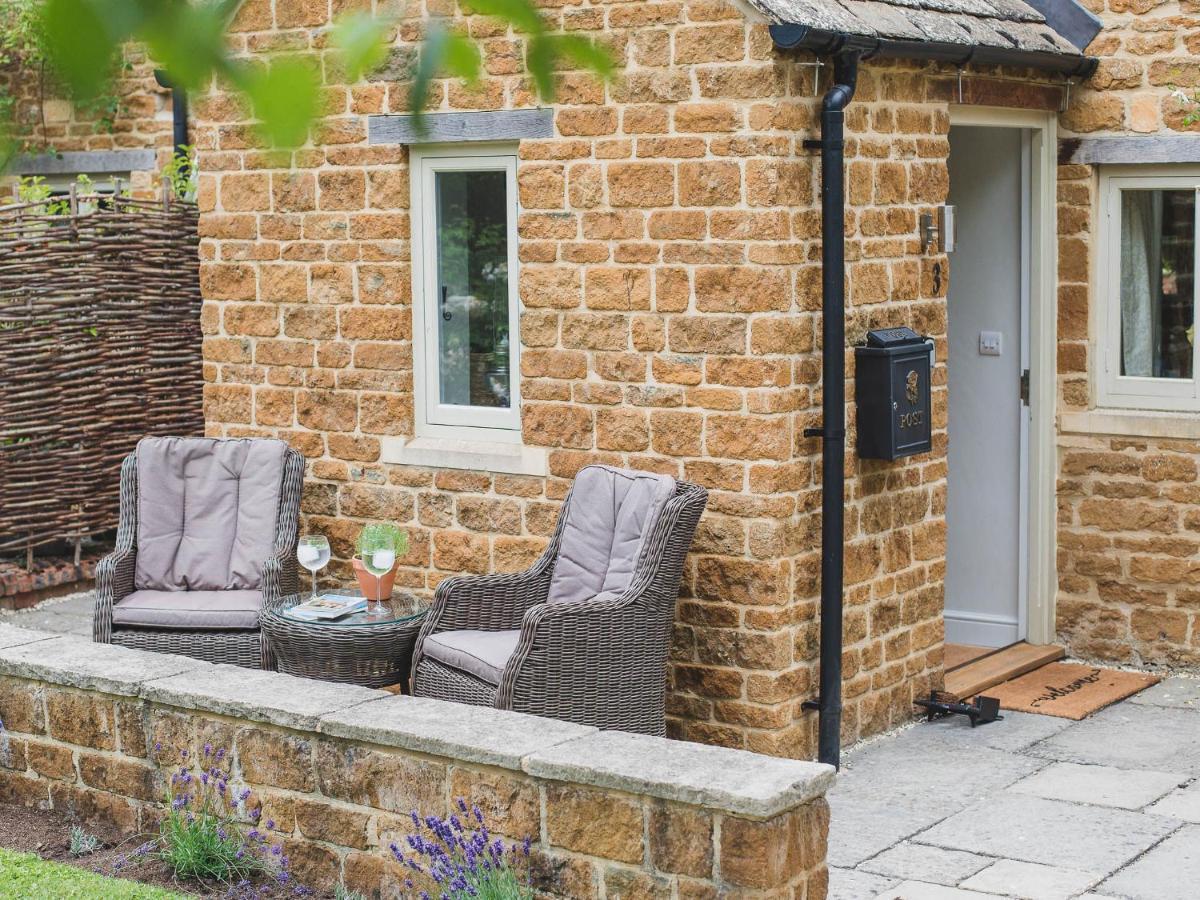 Climbing Rose Cottage - Dog Friendly - Peaceful Cotswold Cottage Adlestrop Eksteriør bilde