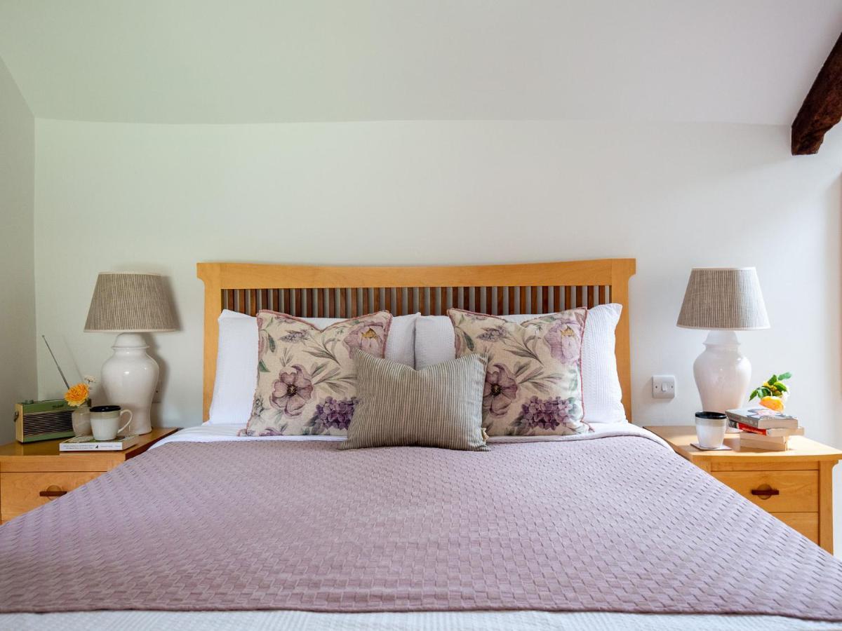 Climbing Rose Cottage - Dog Friendly - Peaceful Cotswold Cottage Adlestrop Eksteriør bilde