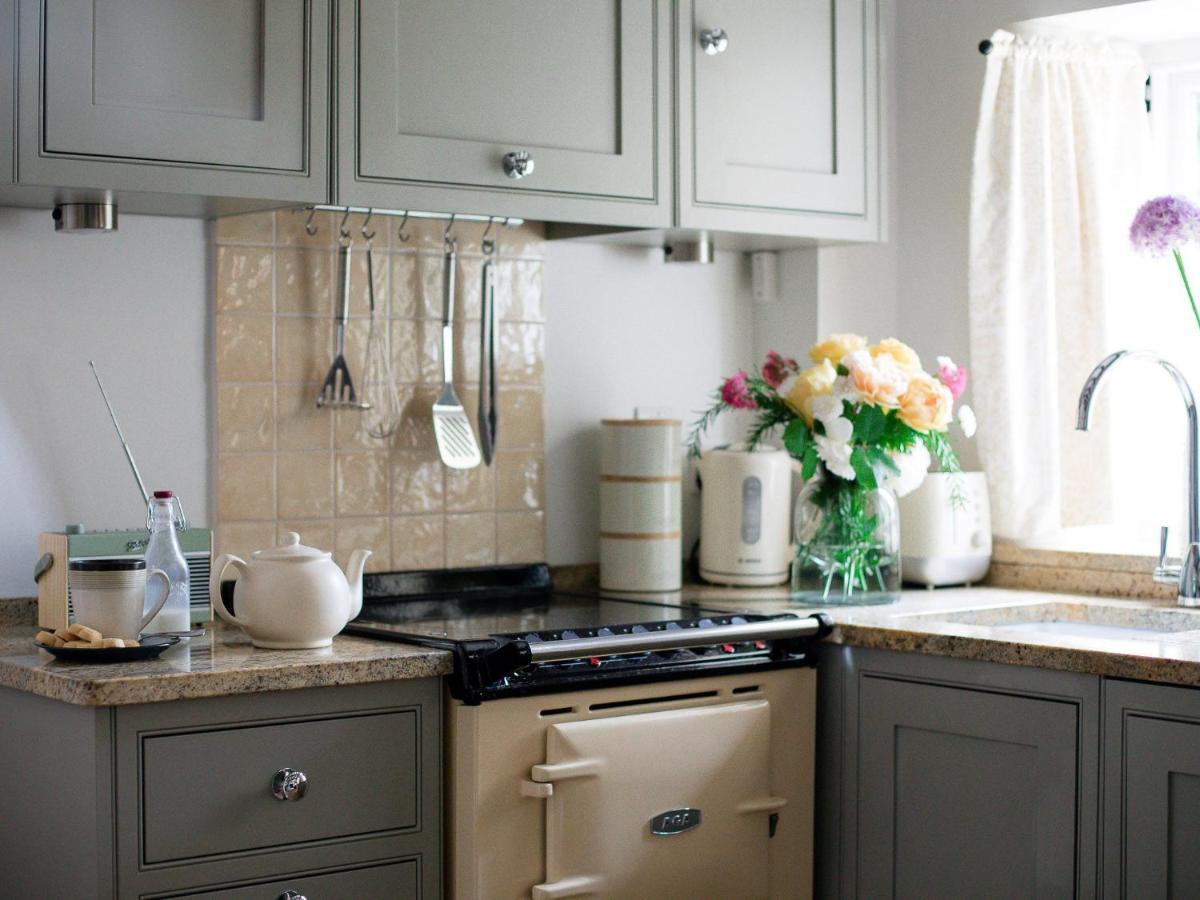 Climbing Rose Cottage - Dog Friendly - Peaceful Cotswold Cottage Adlestrop Eksteriør bilde